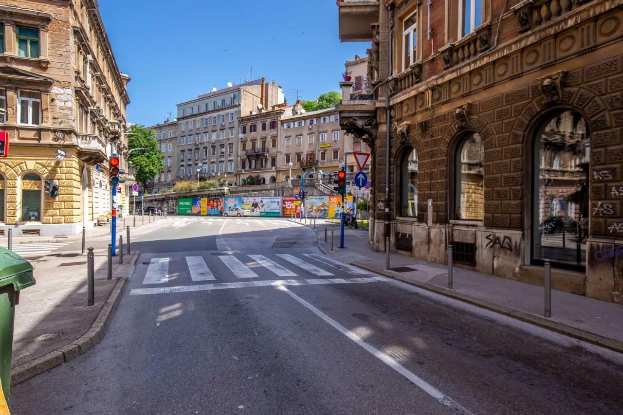 Residence Inn Rijeka Eksteriør billede